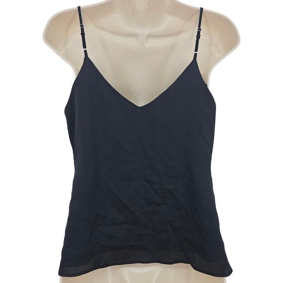 Banana Republic Womans size XS Petite The perfect Cami in Black V-neck Lined - Picture 3 of 7